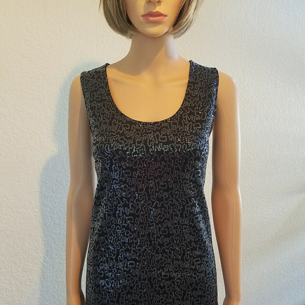 🌈 NWT! Ellen Tracy glamorous sequin tank top